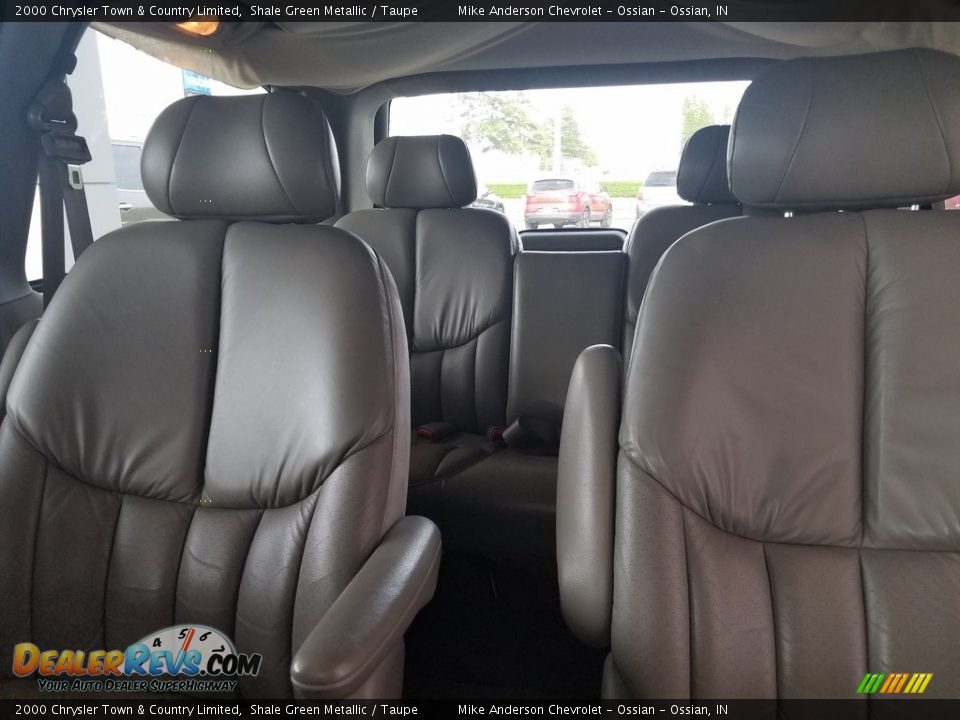 2000 Chrysler Town & Country Limited Shale Green Metallic / Taupe Photo #19