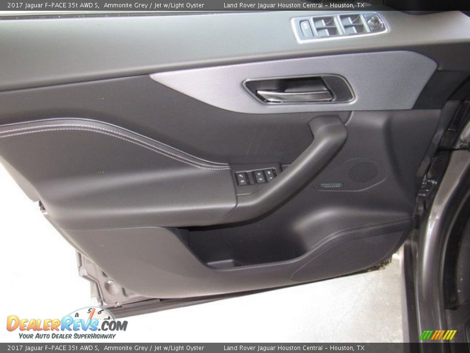 2017 Jaguar F-PACE 35t AWD S Ammonite Grey / Jet w/Light Oyster Photo #18