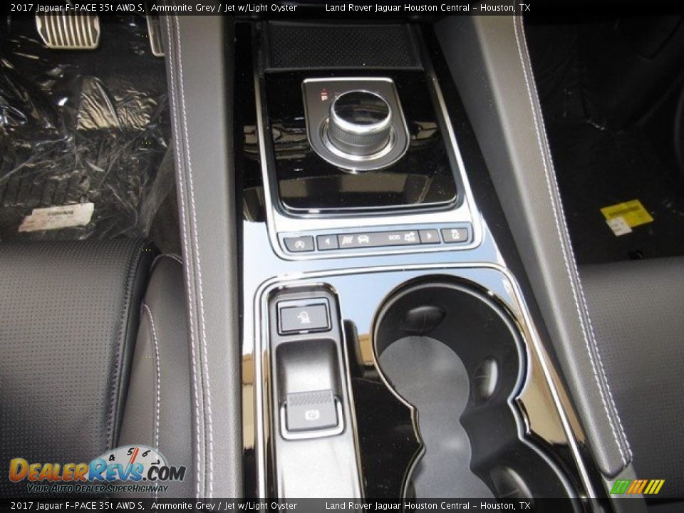 2017 Jaguar F-PACE 35t AWD S Ammonite Grey / Jet w/Light Oyster Photo #19