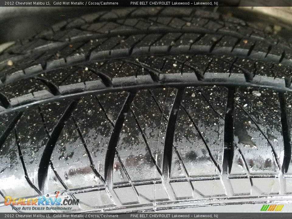 2012 Chevrolet Malibu LS Gold Mist Metallic / Cocoa/Cashmere Photo #27