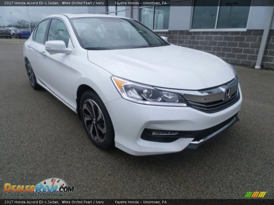 2017 Honda Accord EX-L Sedan White Orchid Pearl / Ivory Photo #1