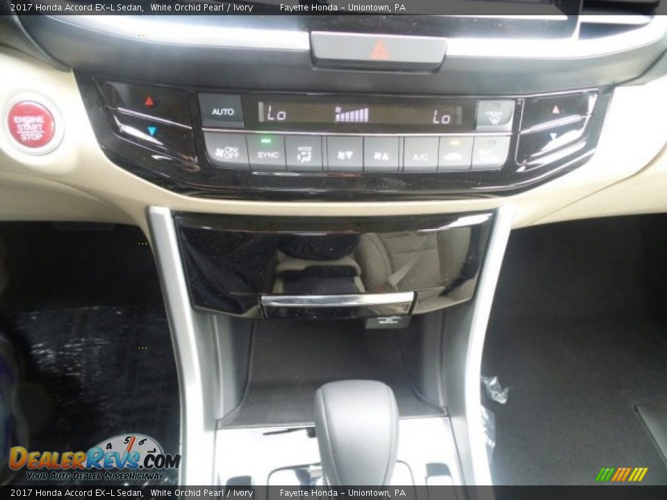 2017 Honda Accord EX-L Sedan White Orchid Pearl / Ivory Photo #16