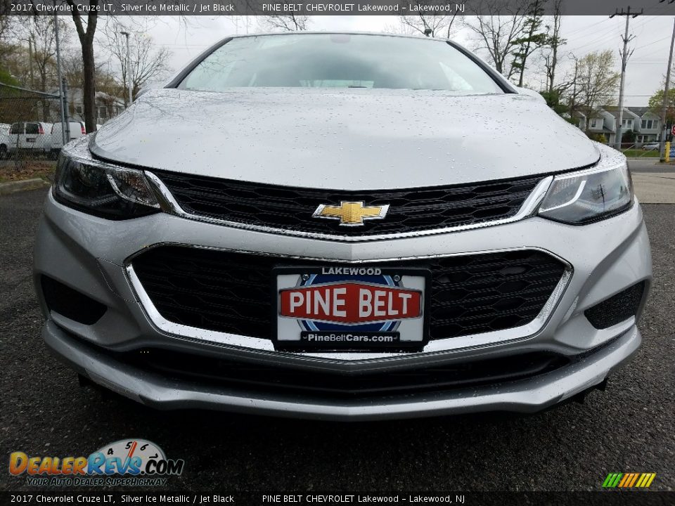 2017 Chevrolet Cruze LT Silver Ice Metallic / Jet Black Photo #2