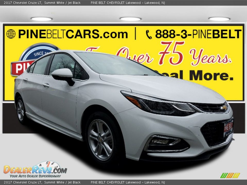 2017 Chevrolet Cruze LT Summit White / Jet Black Photo #1