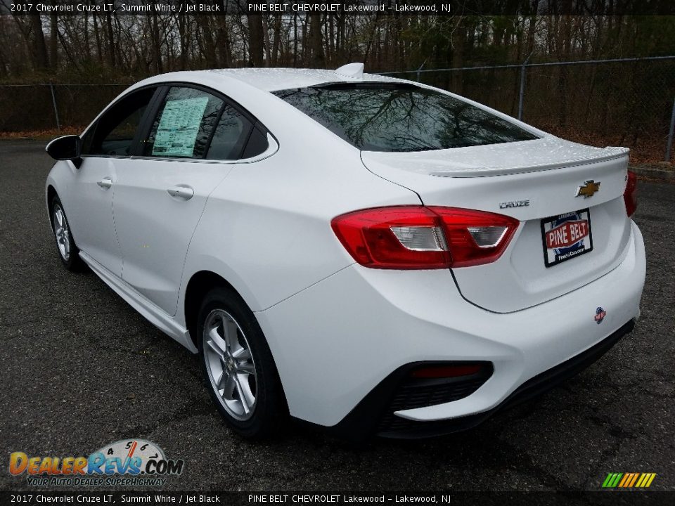 2017 Chevrolet Cruze LT Summit White / Jet Black Photo #4