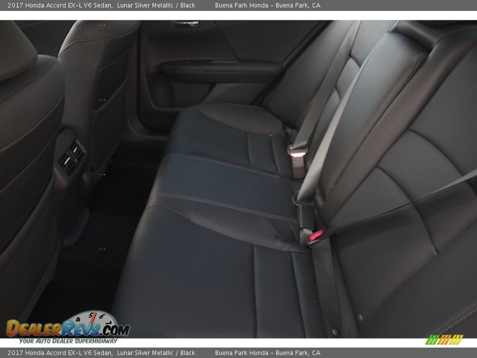 2017 Honda Accord EX-L V6 Sedan Lunar Silver Metallic / Black Photo #12