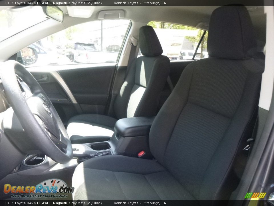 2017 Toyota RAV4 LE AWD Magnetic Gray Metallic / Black Photo #6
