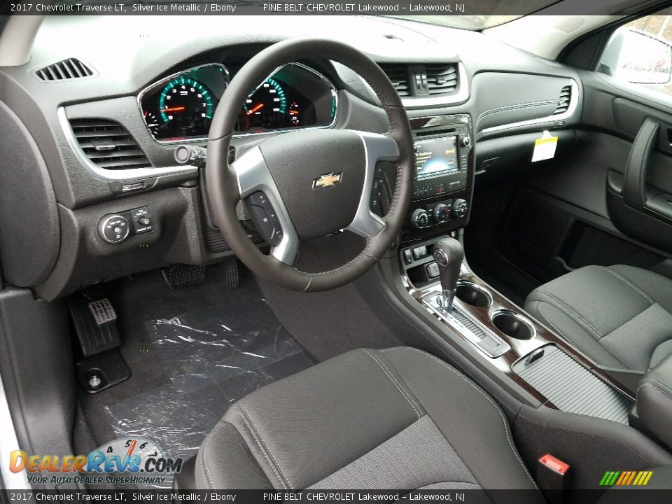 Ebony Interior - 2017 Chevrolet Traverse LT Photo #9