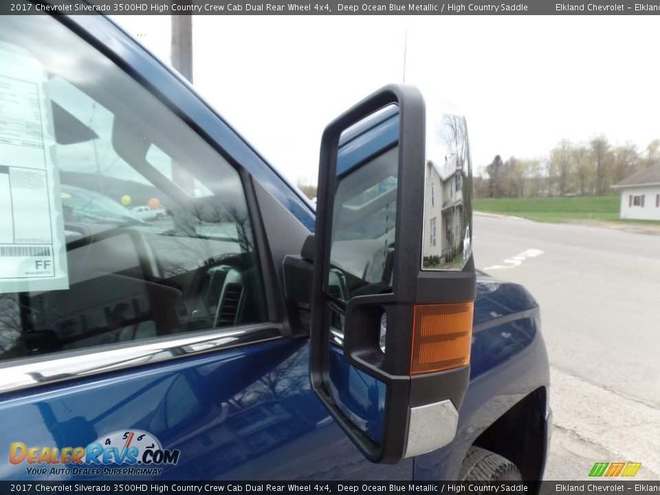2017 Chevrolet Silverado 3500HD High Country Crew Cab Dual Rear Wheel 4x4 Deep Ocean Blue Metallic / High Country Saddle Photo #10