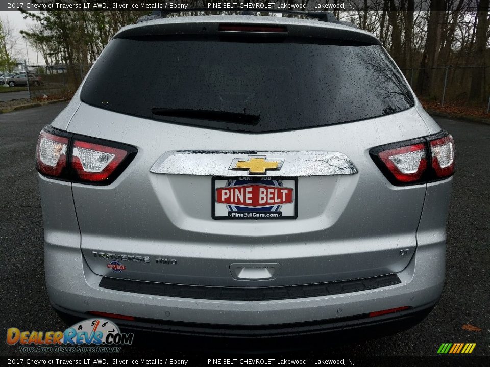 2017 Chevrolet Traverse LT AWD Silver Ice Metallic / Ebony Photo #5