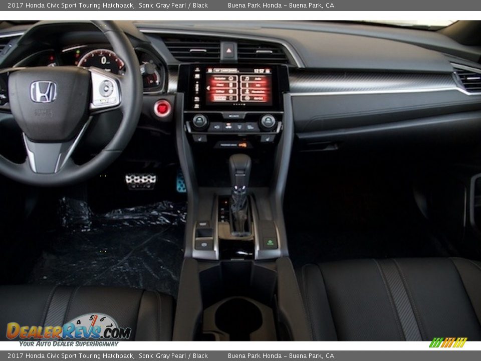 2017 Honda Civic Sport Touring Hatchback Sonic Gray Pearl / Black Photo #13