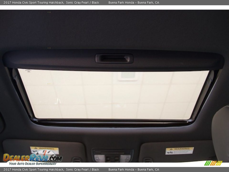 2017 Honda Civic Sport Touring Hatchback Sonic Gray Pearl / Black Photo #14