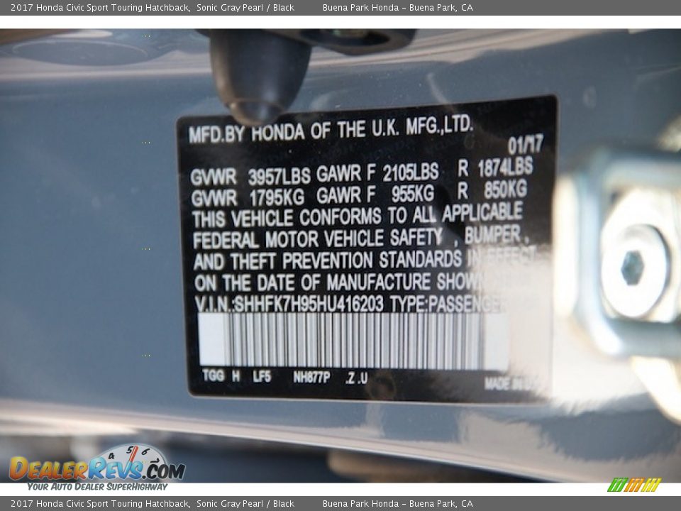 2017 Honda Civic Sport Touring Hatchback Sonic Gray Pearl / Black Photo #20