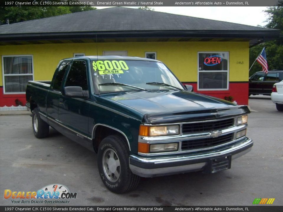 1997 Chevrolet C/K C1500 Silverado Extended Cab Emerald Green Metallic / Neutral Shale Photo #1