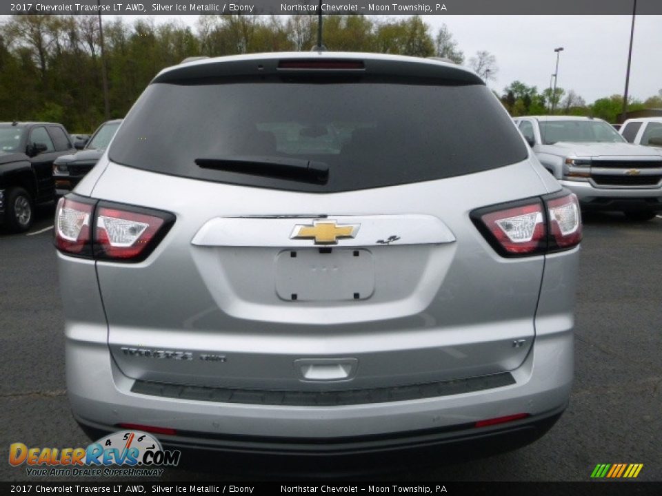2017 Chevrolet Traverse LT AWD Silver Ice Metallic / Ebony Photo #4