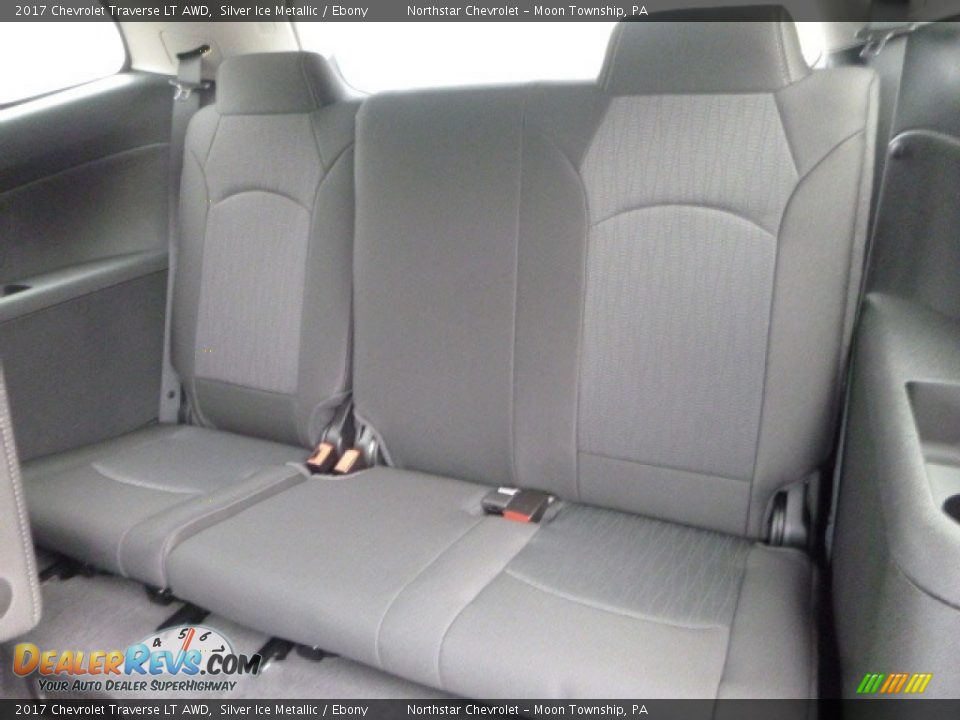 2017 Chevrolet Traverse LT AWD Silver Ice Metallic / Ebony Photo #13