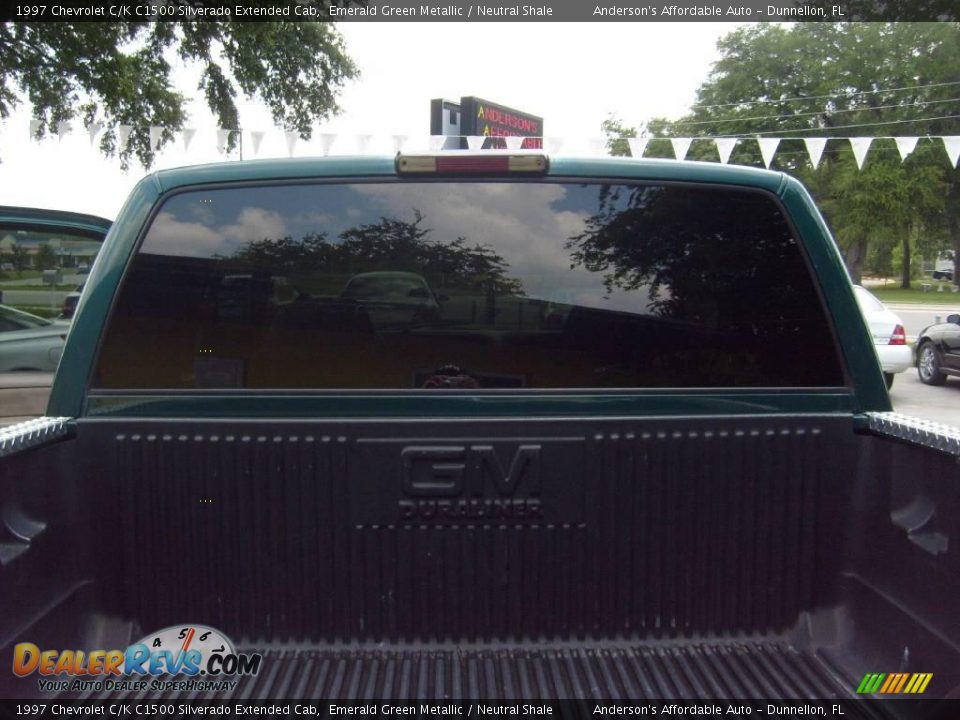 1997 Chevrolet C/K C1500 Silverado Extended Cab Emerald Green Metallic / Neutral Shale Photo #24