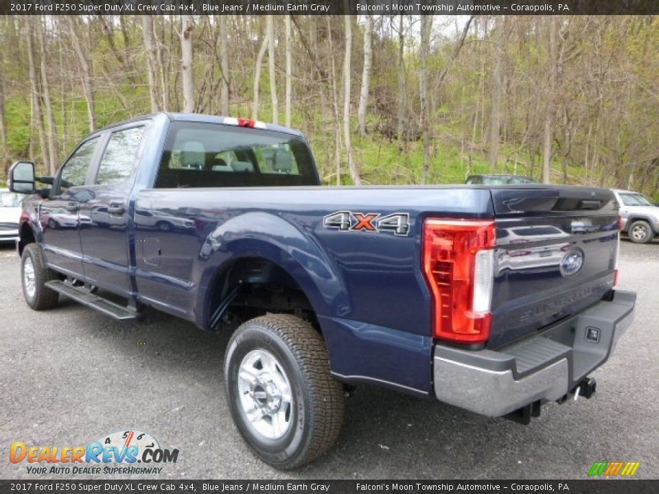 2017 Ford F250 Super Duty XL Crew Cab 4x4 Blue Jeans / Medium Earth Gray Photo #6