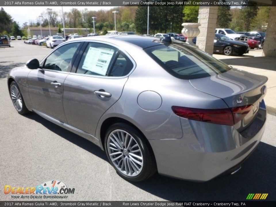 2017 Alfa Romeo Giulia Ti AWD Stromboli Gray Metallic / Black Photo #5