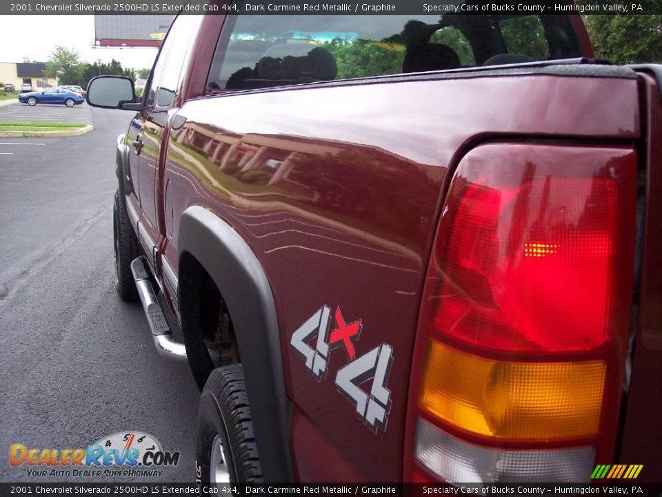 2001 Chevrolet Silverado 2500HD LS Extended Cab 4x4 Dark Carmine Red Metallic / Graphite Photo #12