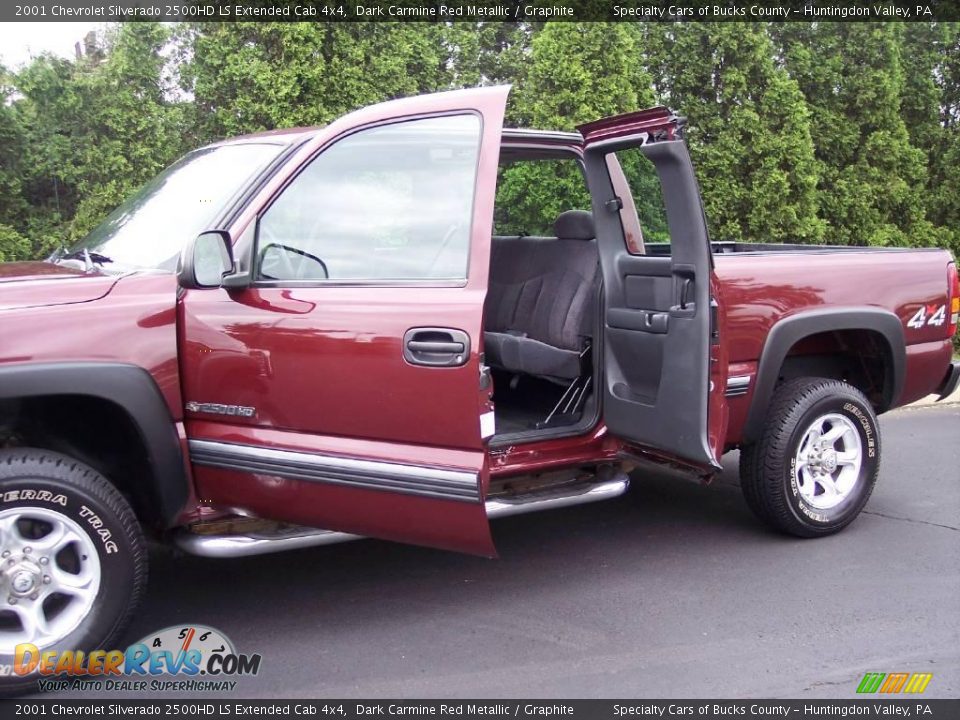 2001 Chevrolet Silverado 2500HD LS Extended Cab 4x4 Dark Carmine Red Metallic / Graphite Photo #15