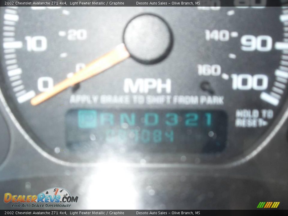 2002 Chevrolet Avalanche Z71 4x4 Light Pewter Metallic / Graphite Photo #9
