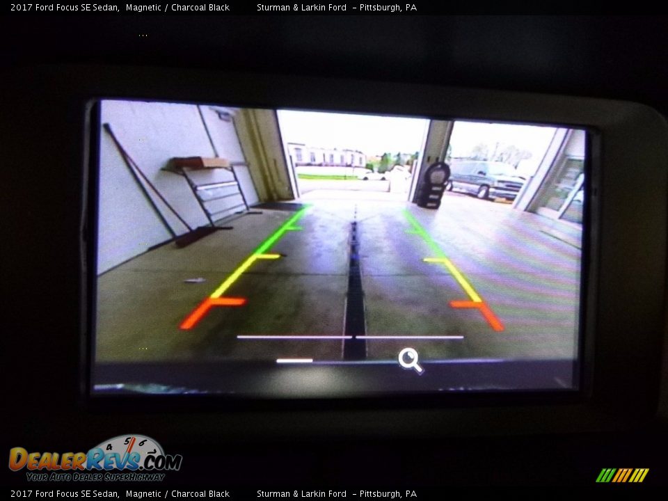 2017 Ford Focus SE Sedan Magnetic / Charcoal Black Photo #14