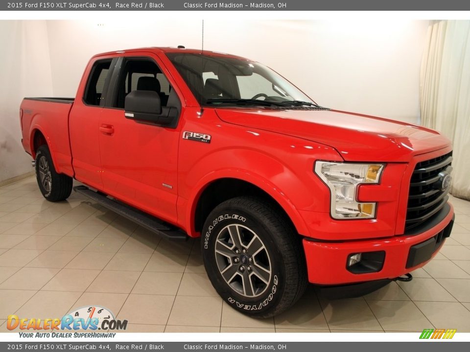2015 Ford F150 XLT SuperCab 4x4 Race Red / Black Photo #1