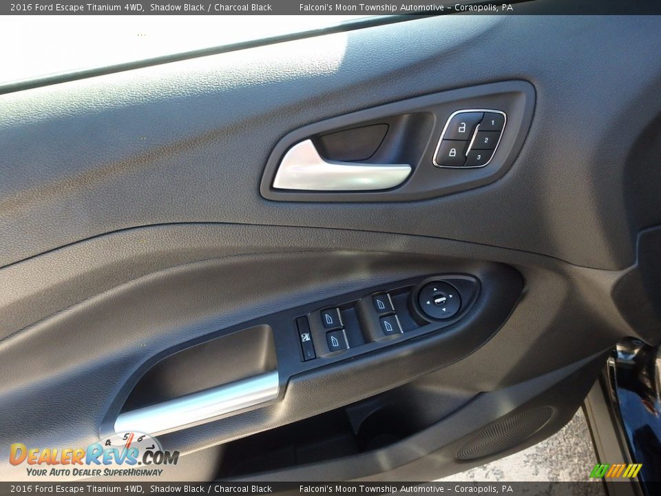2016 Ford Escape Titanium 4WD Shadow Black / Charcoal Black Photo #19