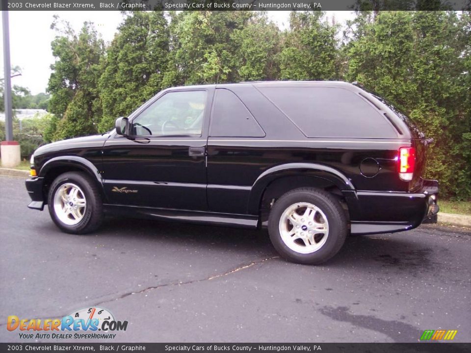 2003 Chevrolet Blazer Xtreme Black / Graphite Photo #5
