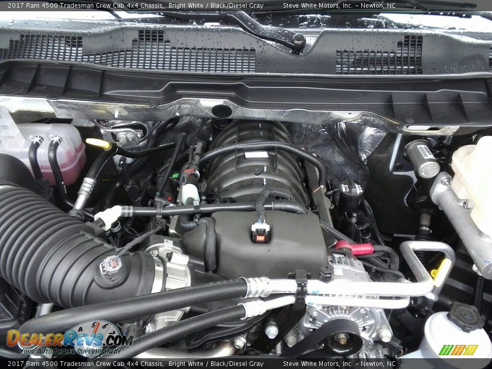 2017 Ram 4500 Tradesman Crew Cab 4x4 Chassis 6.4 Liter HEMI OHV 16-Valve VVT MDS V8 Engine Photo #9