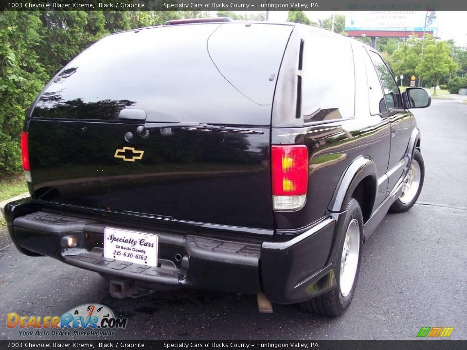 2003 Chevrolet Blazer Xtreme Black / Graphite Photo #18