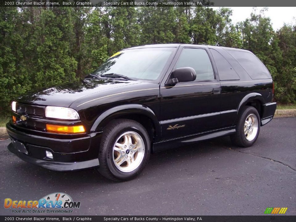 2003 Chevrolet Blazer Xtreme Black / Graphite Photo #21