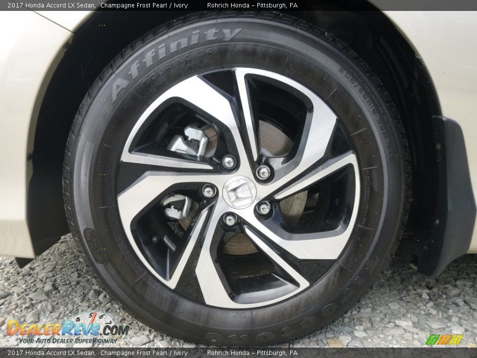 2017 Honda Accord LX Sedan Champagne Frost Pearl / Ivory Photo #5