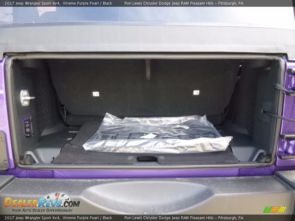 2017 Jeep Wrangler Sport 4x4 Xtreme Purple Pearl / Black Photo #5