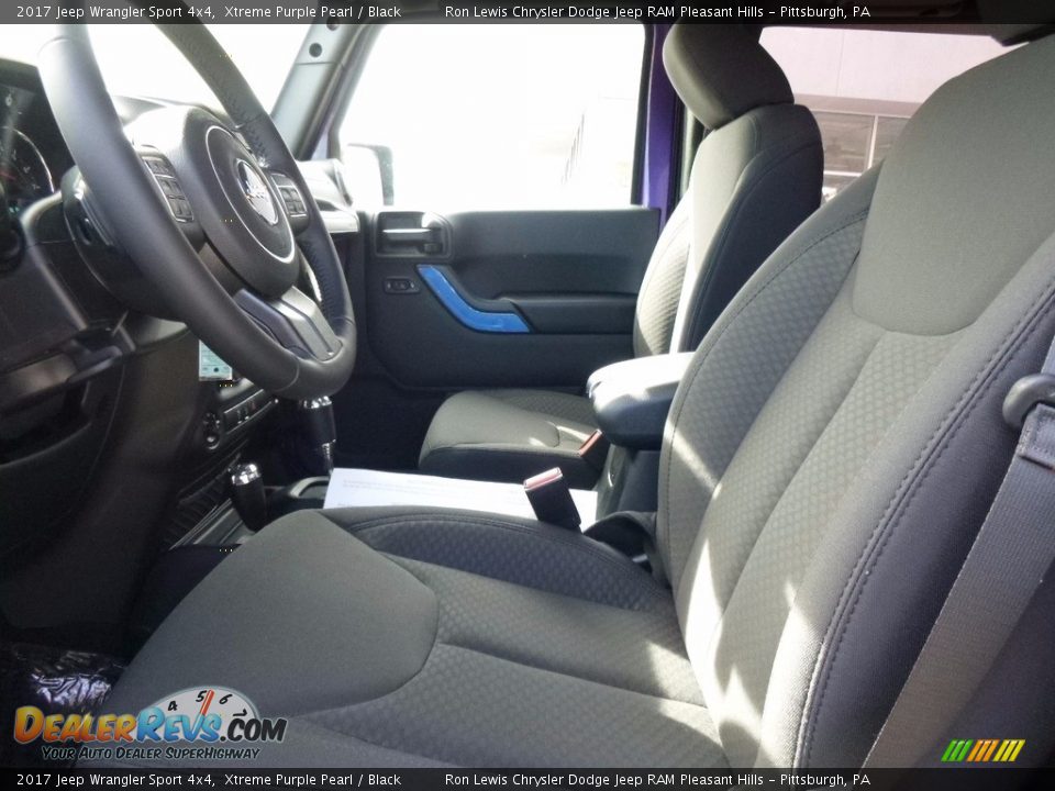 2017 Jeep Wrangler Sport 4x4 Xtreme Purple Pearl / Black Photo #11