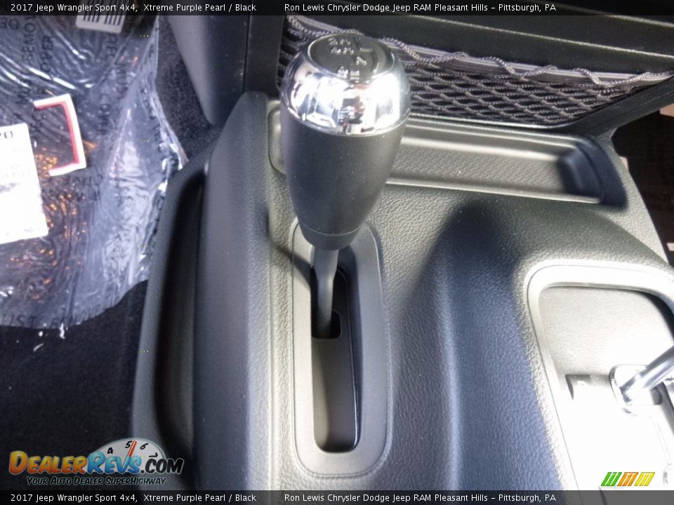 2017 Jeep Wrangler Sport 4x4 Xtreme Purple Pearl / Black Photo #18