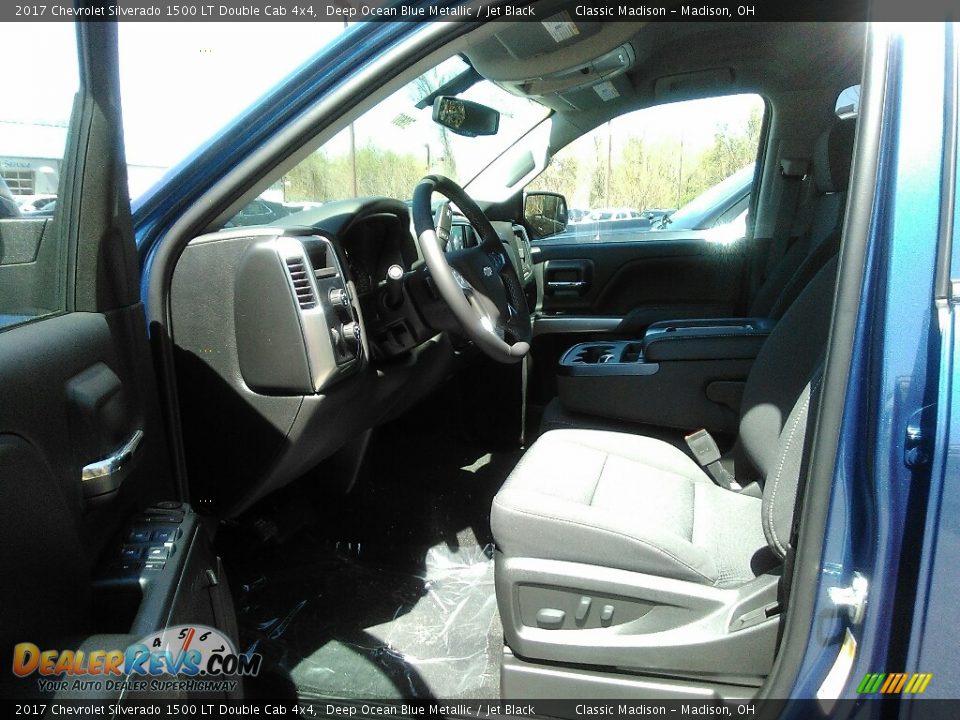2017 Chevrolet Silverado 1500 LT Double Cab 4x4 Deep Ocean Blue Metallic / Jet Black Photo #5