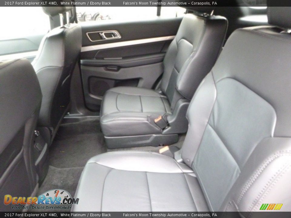 2017 Ford Explorer XLT 4WD White Platinum / Ebony Black Photo #8