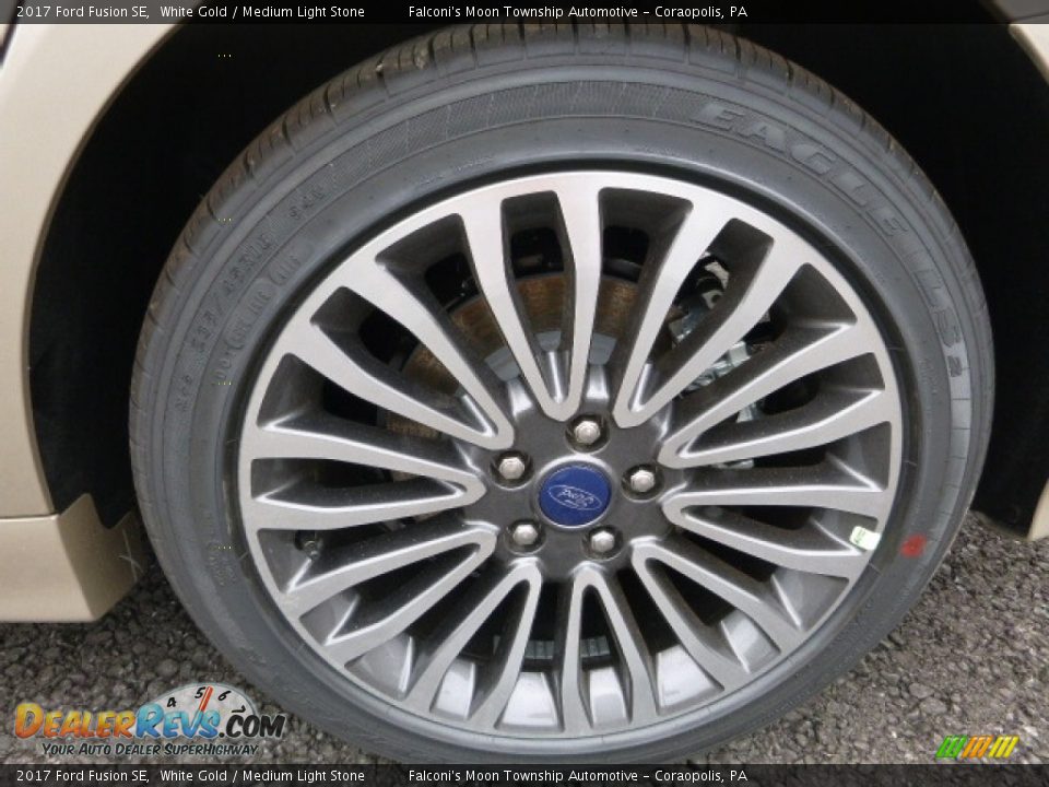 2017 Ford Fusion SE White Gold / Medium Light Stone Photo #7