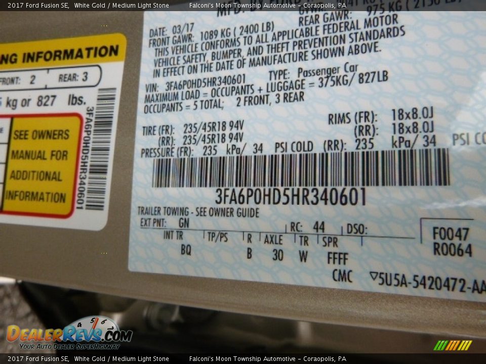 2017 Ford Fusion SE White Gold / Medium Light Stone Photo #12