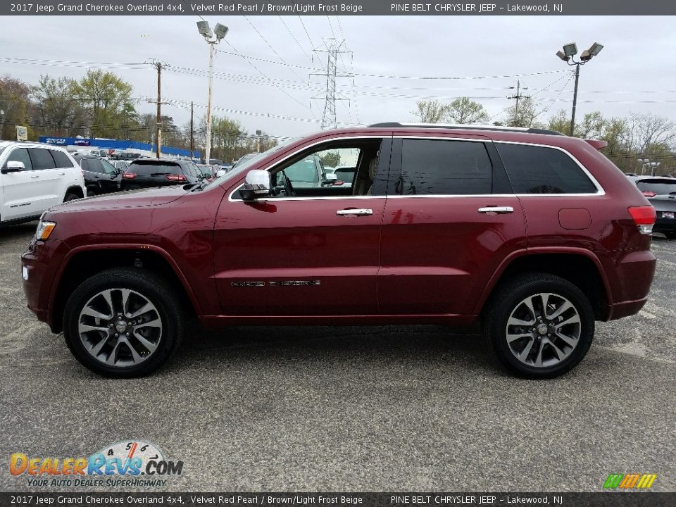2017 Jeep Grand Cherokee Overland 4x4 Velvet Red Pearl / Brown/Light Frost Beige Photo #3