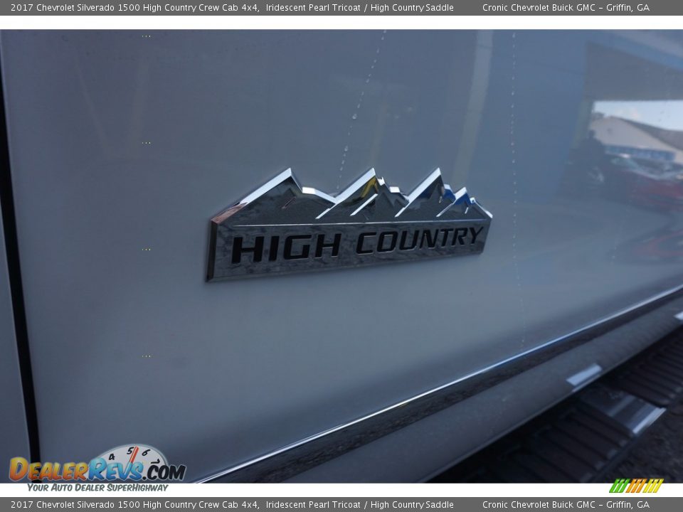 2017 Chevrolet Silverado 1500 High Country Crew Cab 4x4 Iridescent Pearl Tricoat / High Country Saddle Photo #12