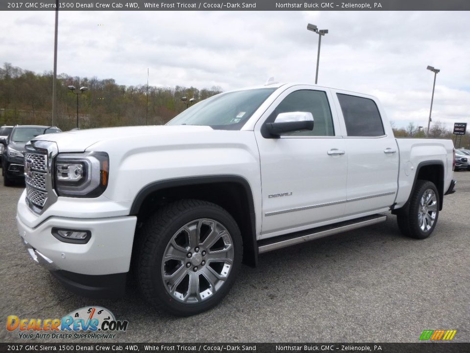 Front 3/4 View of 2017 GMC Sierra 1500 Denali Crew Cab 4WD Photo #1