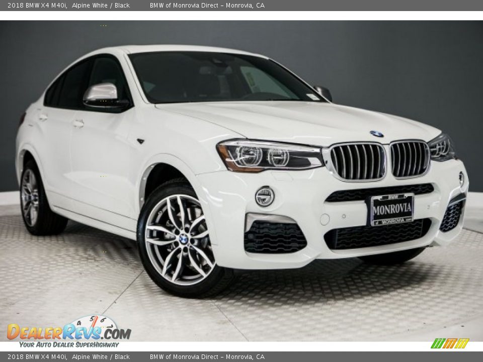 Front 3/4 View of 2018 BMW X4 M40i Photo #12
