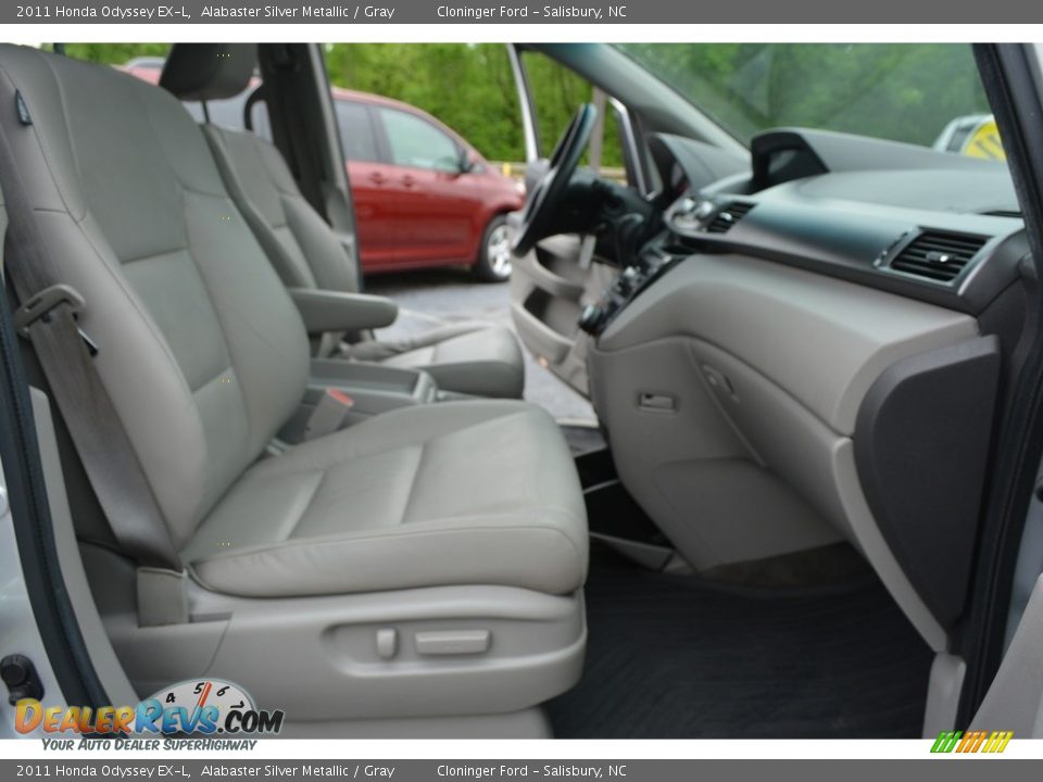 2011 Honda Odyssey EX-L Alabaster Silver Metallic / Gray Photo #18