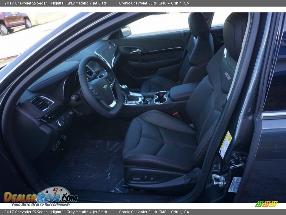Front Seat of 2017 Chevrolet SS Sedan Photo #10