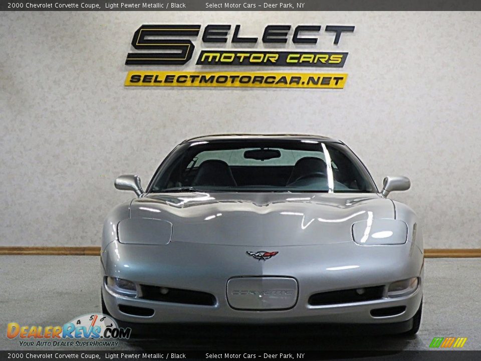 2000 Chevrolet Corvette Coupe Light Pewter Metallic / Black Photo #2