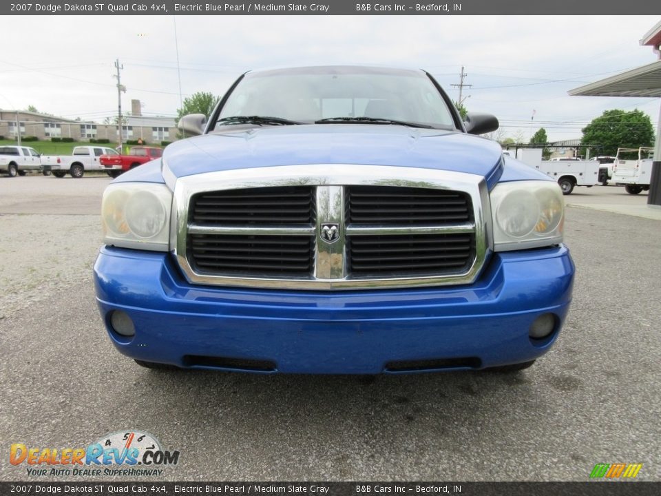 2007 Dodge Dakota ST Quad Cab 4x4 Electric Blue Pearl / Medium Slate Gray Photo #3