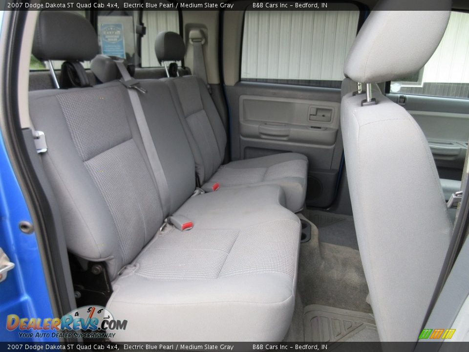 2007 Dodge Dakota ST Quad Cab 4x4 Electric Blue Pearl / Medium Slate Gray Photo #10